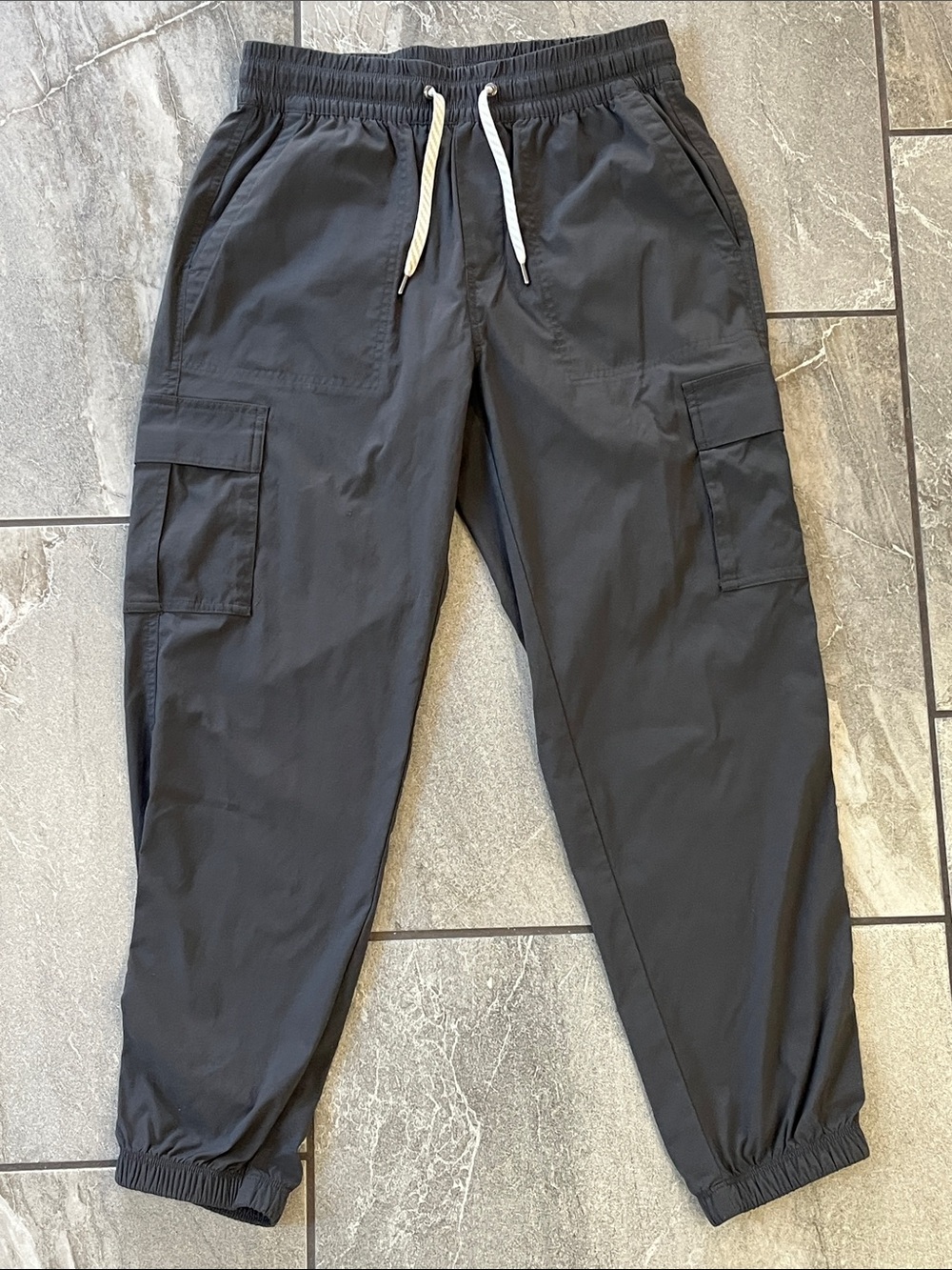 🤍 Vuori Scout Joggers Size Small High Waisted Elastic Vintage Black
